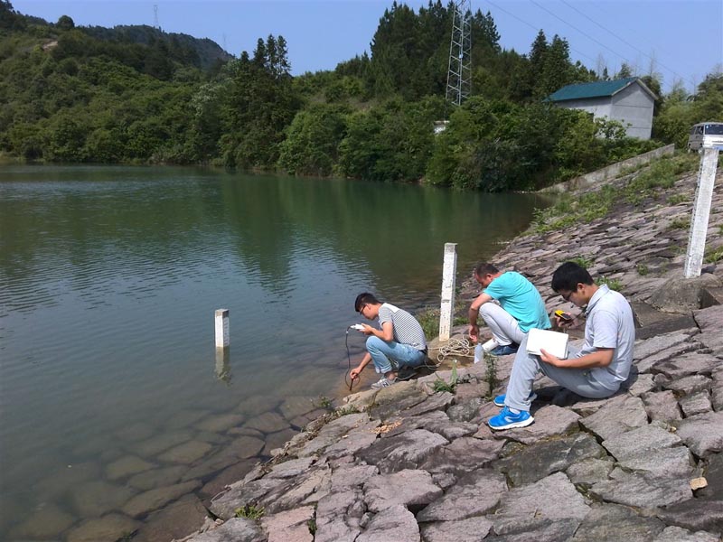 遵義市4名環(huán)保工作人員偷排污水被判刑!期限內(nèi)不得從事化工、環(huán)保等職業(yè)