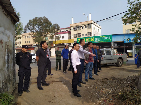 大良黨工委書記、順控環保水務總經理一行視察黑臭水體治理工作